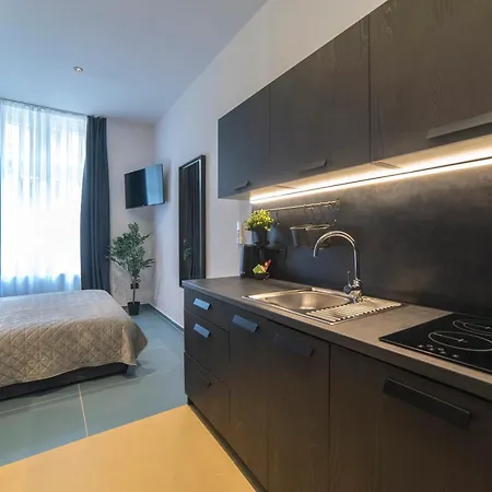 Apartments Bella Mia, 1St Floor Zagreb Exterior photo